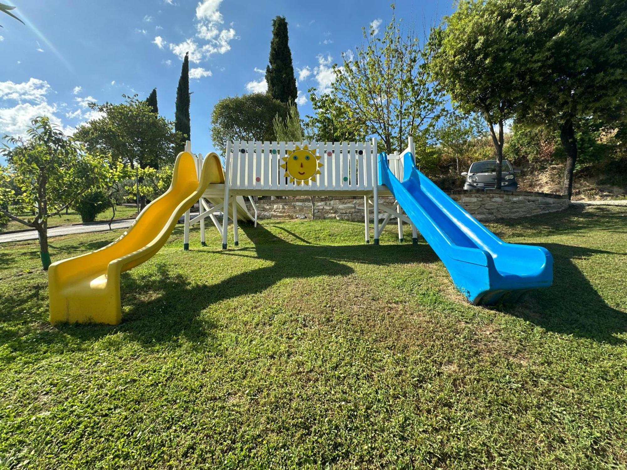 Agriturismo Case Al Sole Loreto Exterior photo