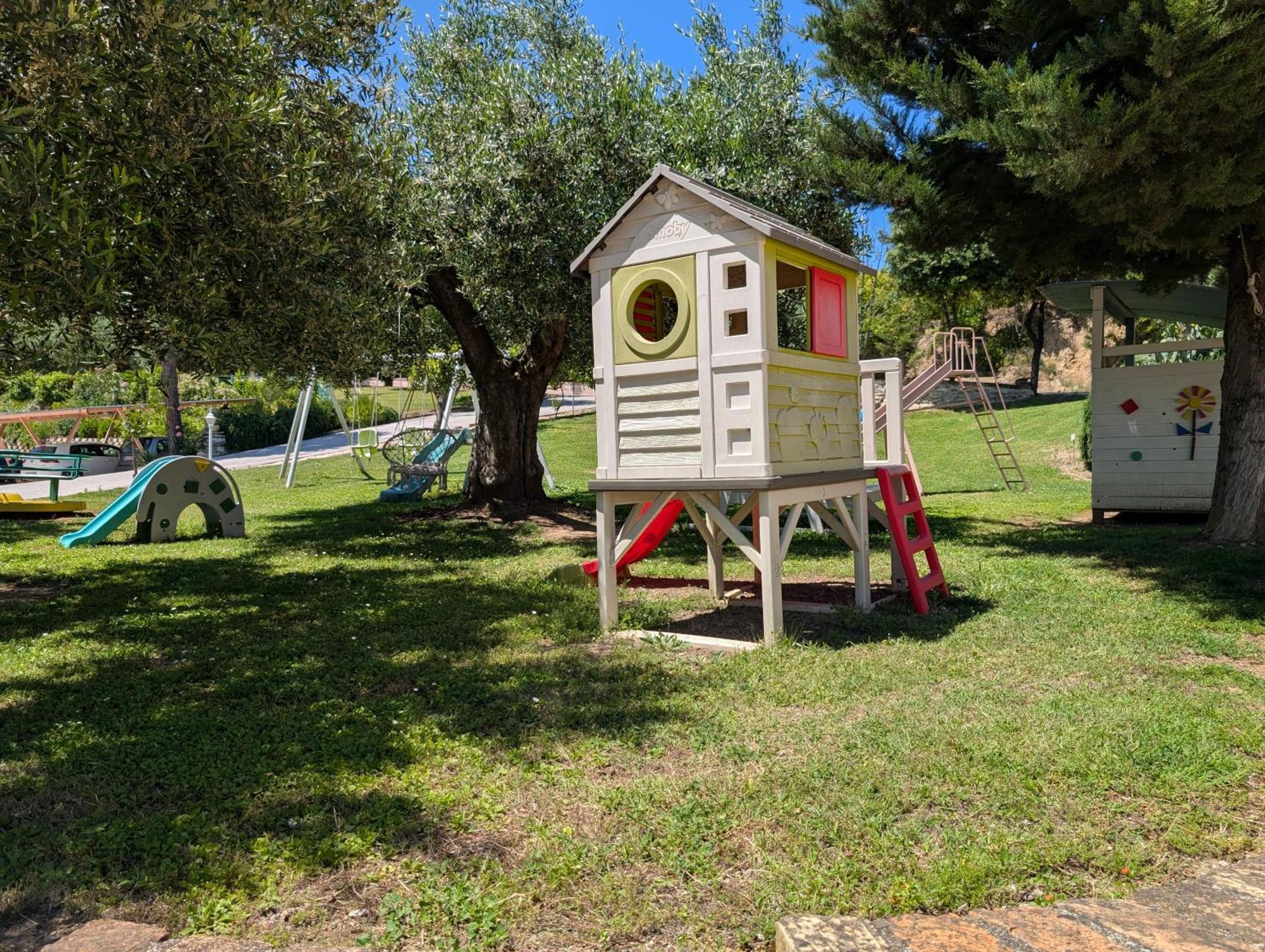 Agriturismo Case Al Sole Loreto Exterior photo